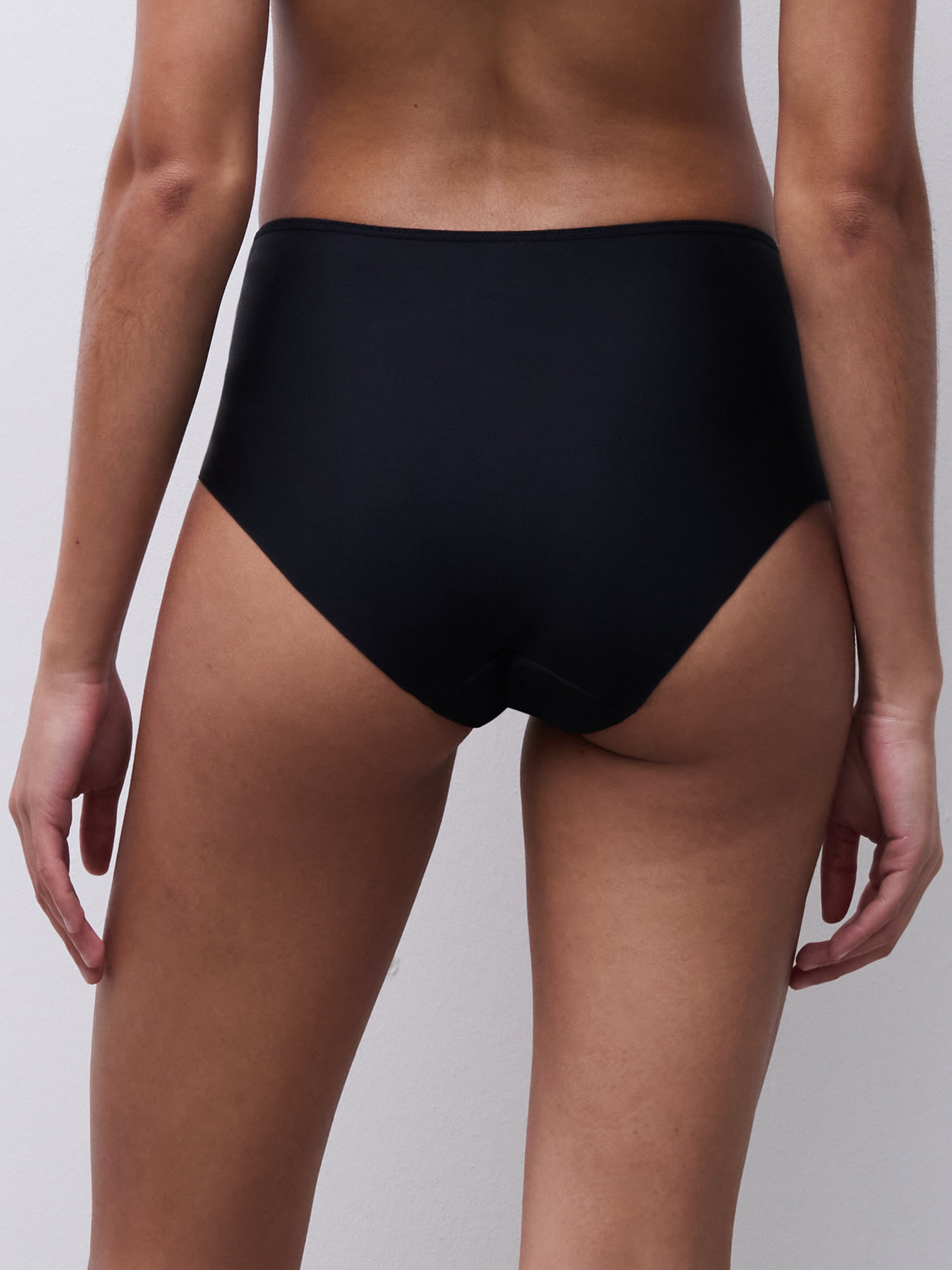 High-waisted brief