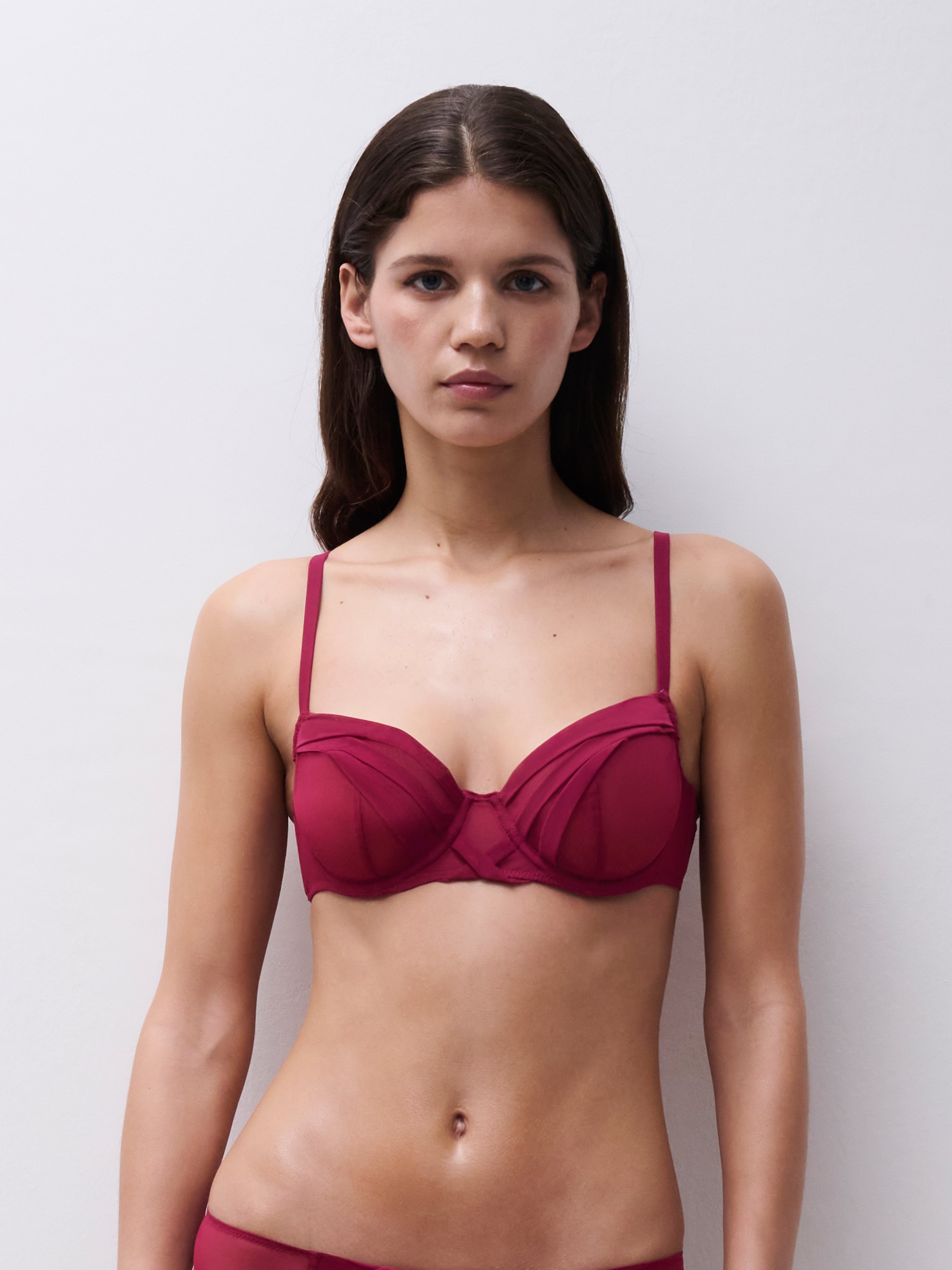 Soutien-gorge corbeille