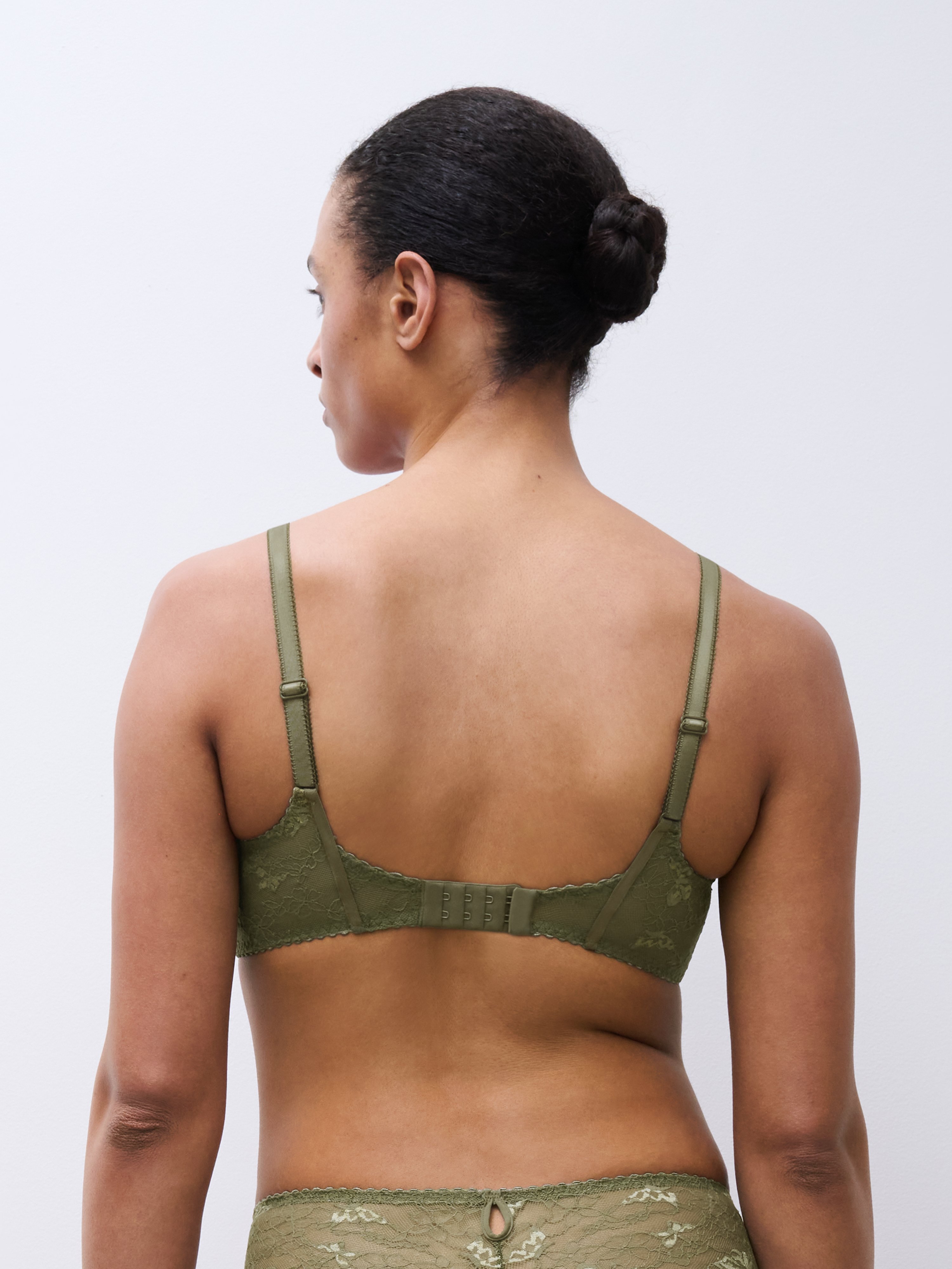 Half cup memory foam bra