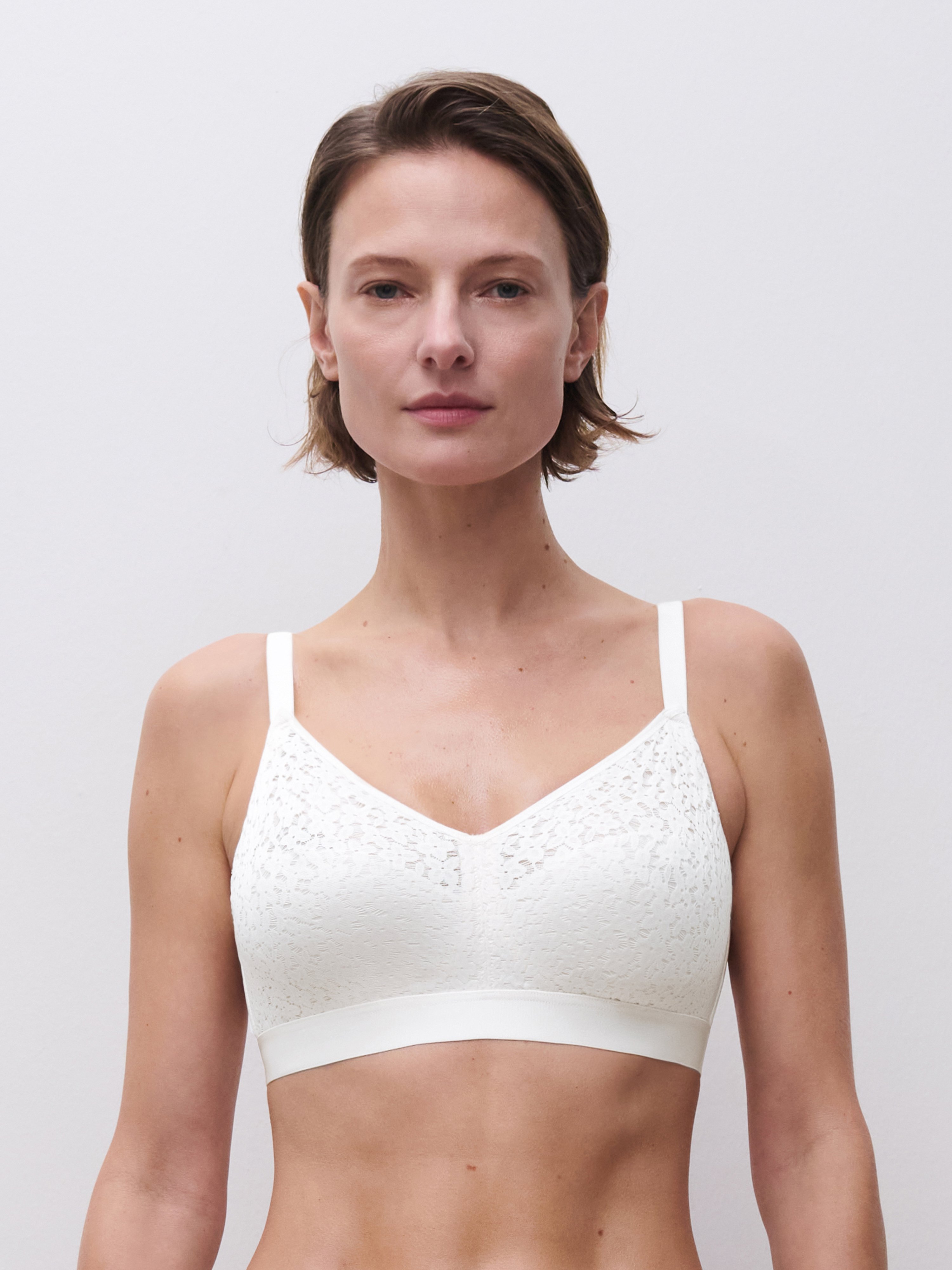 C13F80-010_C80_NORAH_ECOM_CROP_WEB_OB_FT