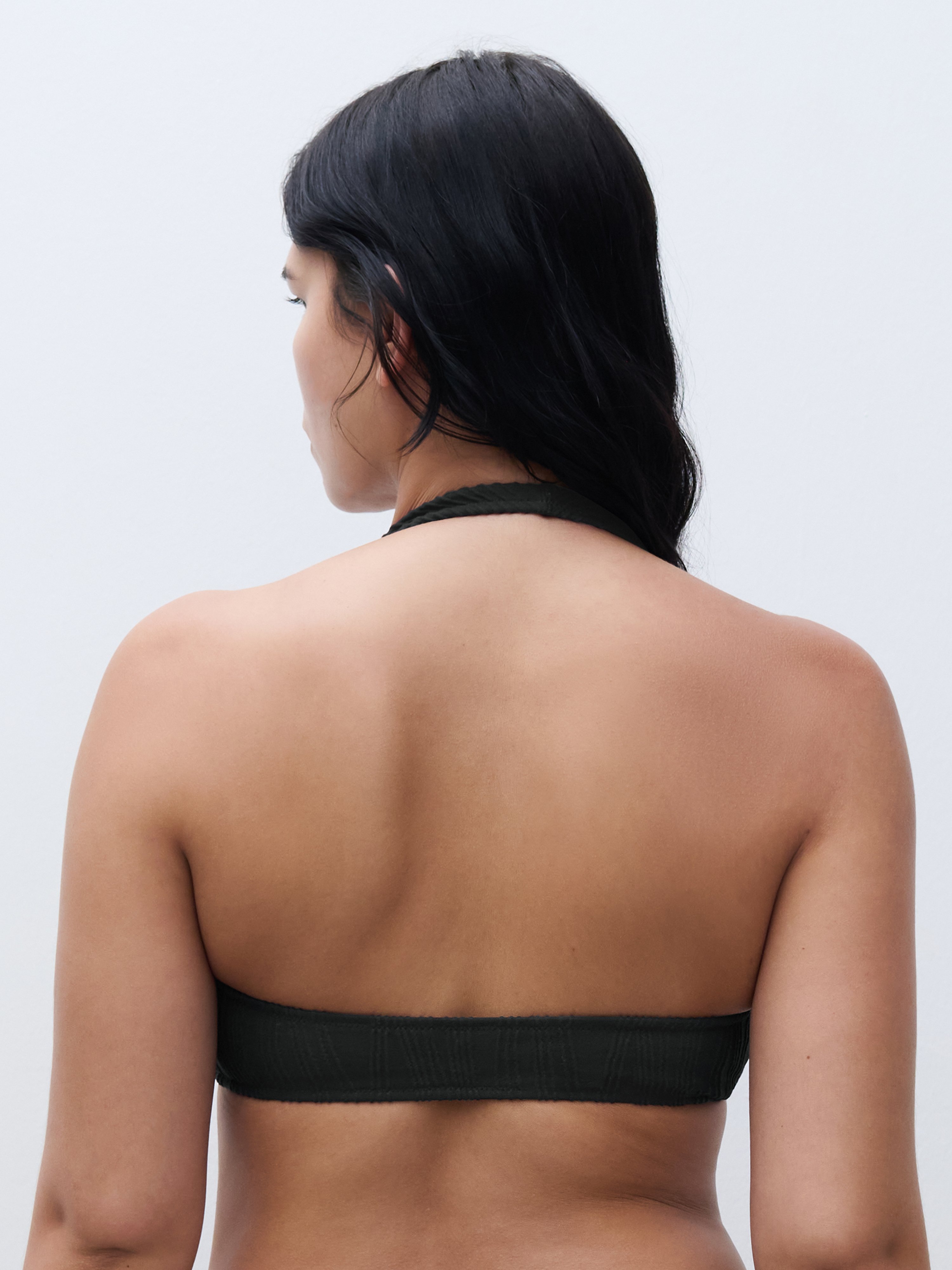 Haut de maillot de bain sans armature plongeant coques amovibles