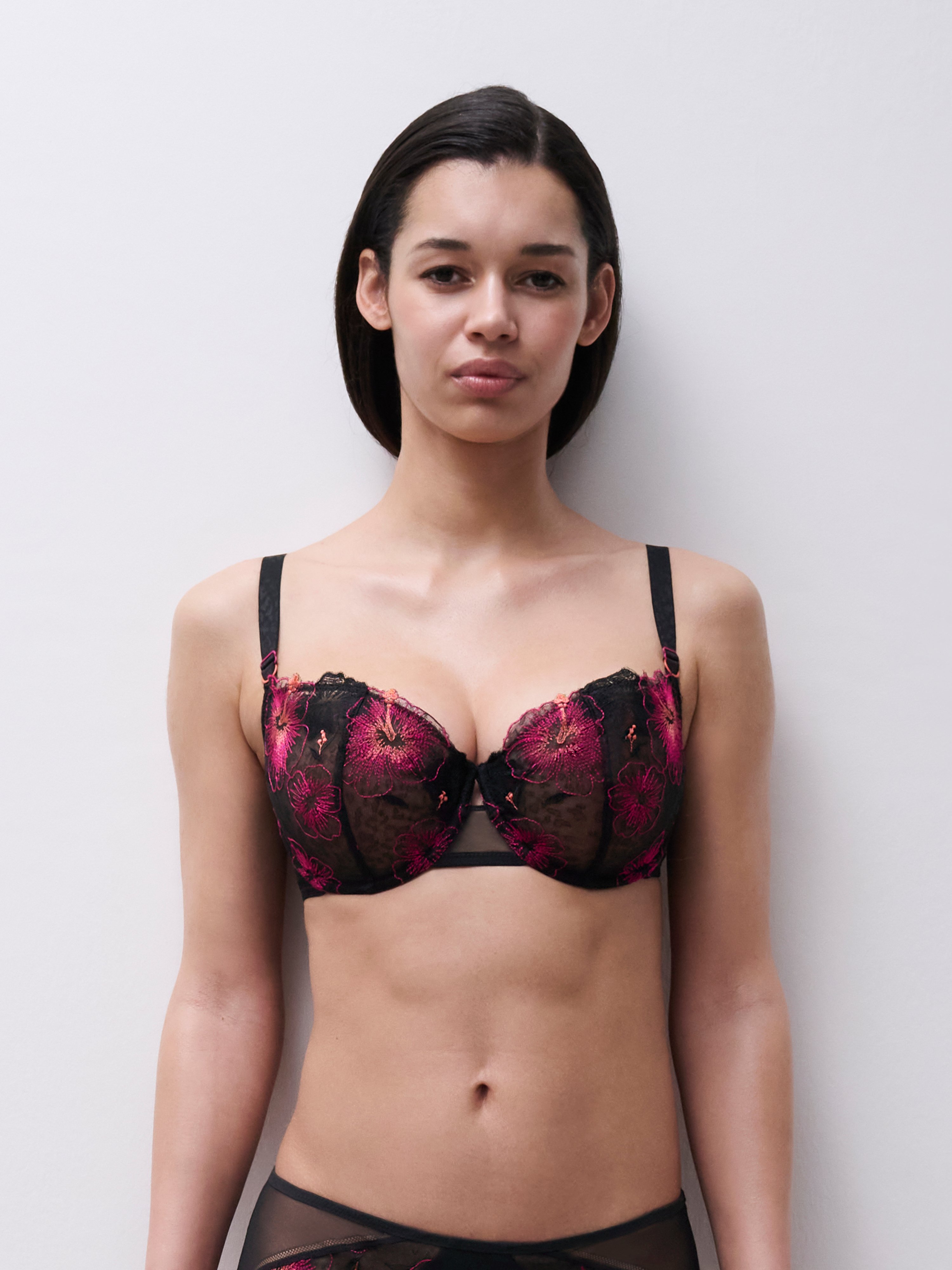 Soutien-gorge corbeille