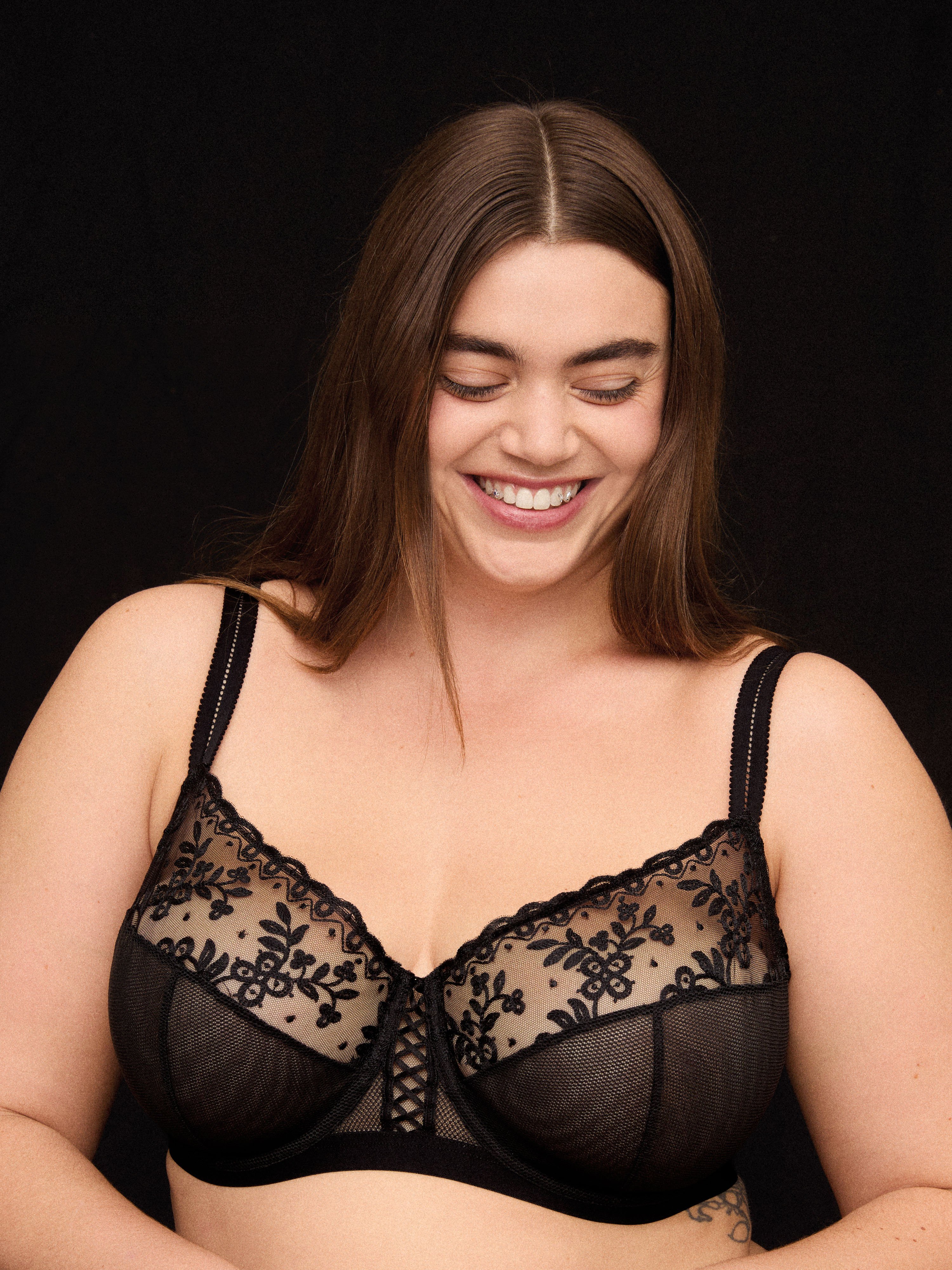Soutien-gorge emboîtant