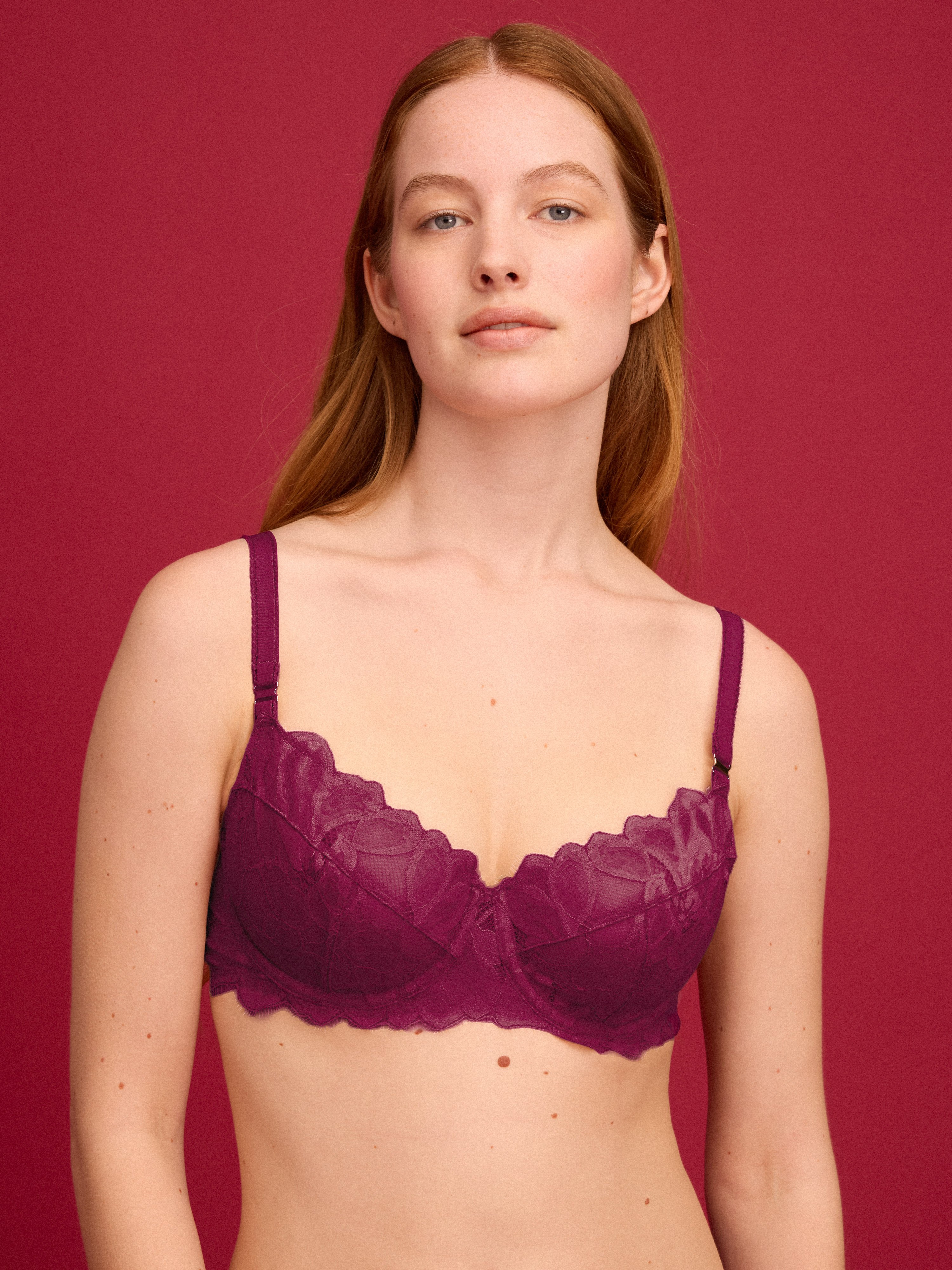Soutien-gorge emboîtant