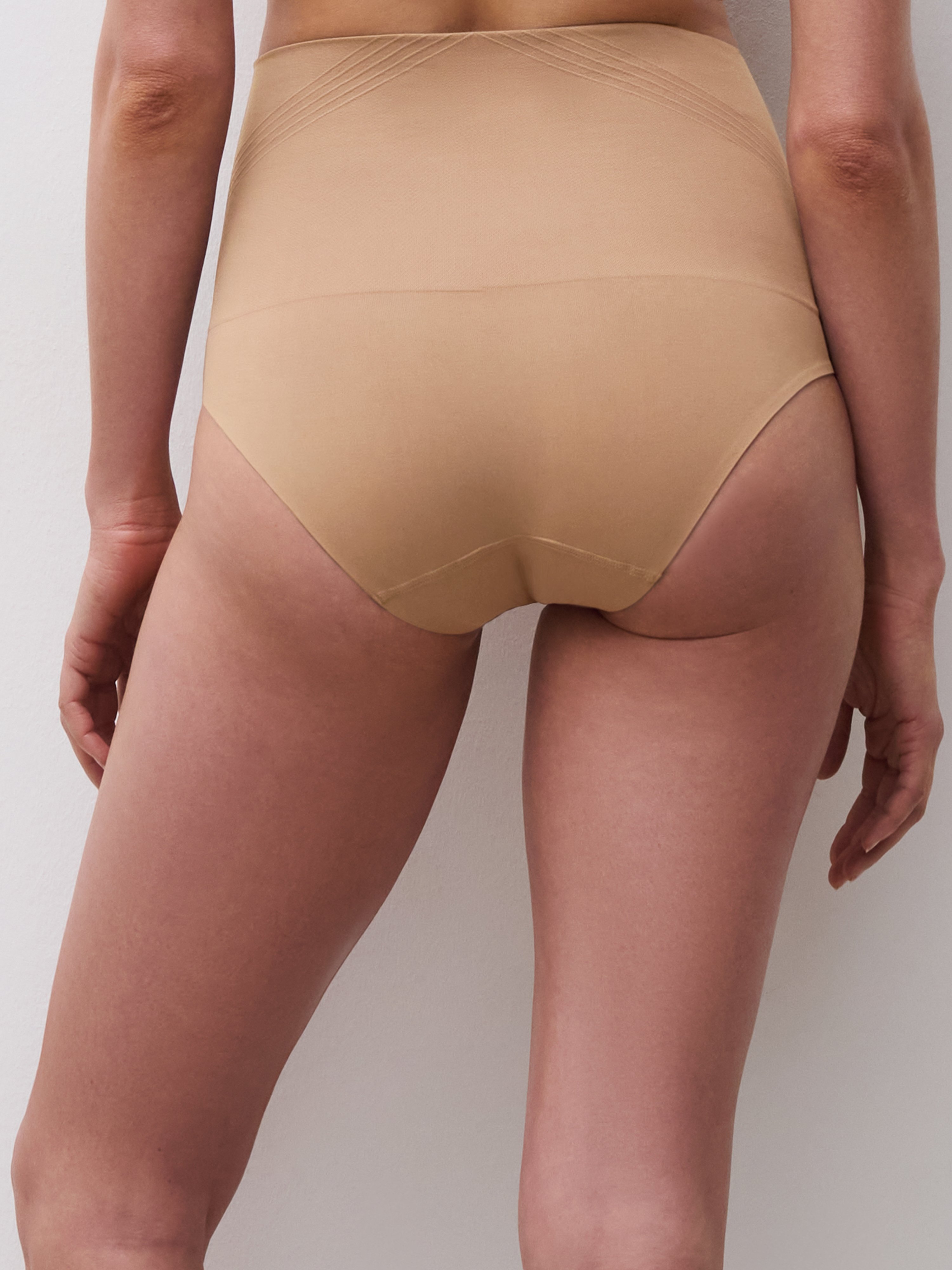 High-waisted shapewear brief