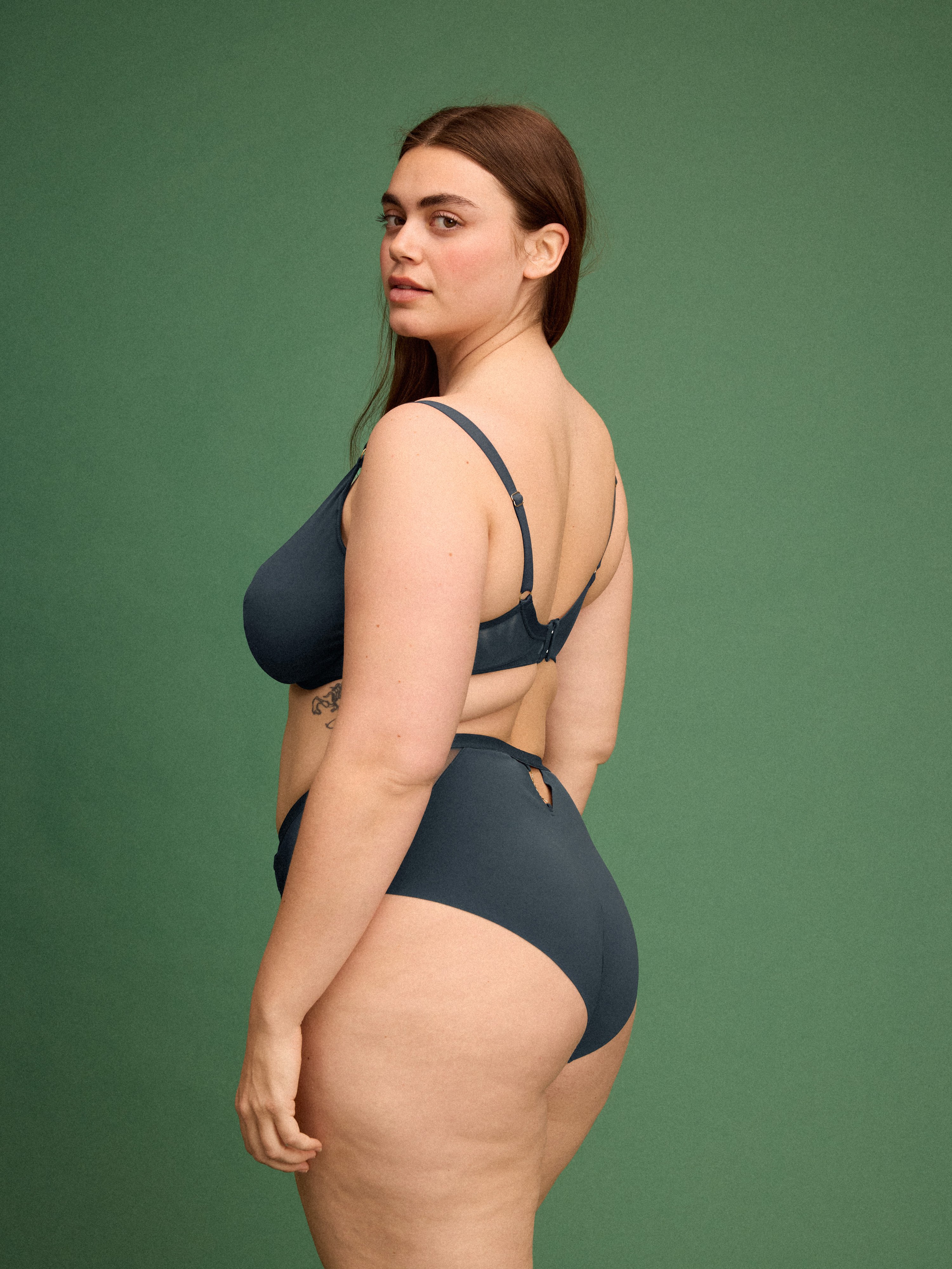 Soutien-gorge emboîtant
