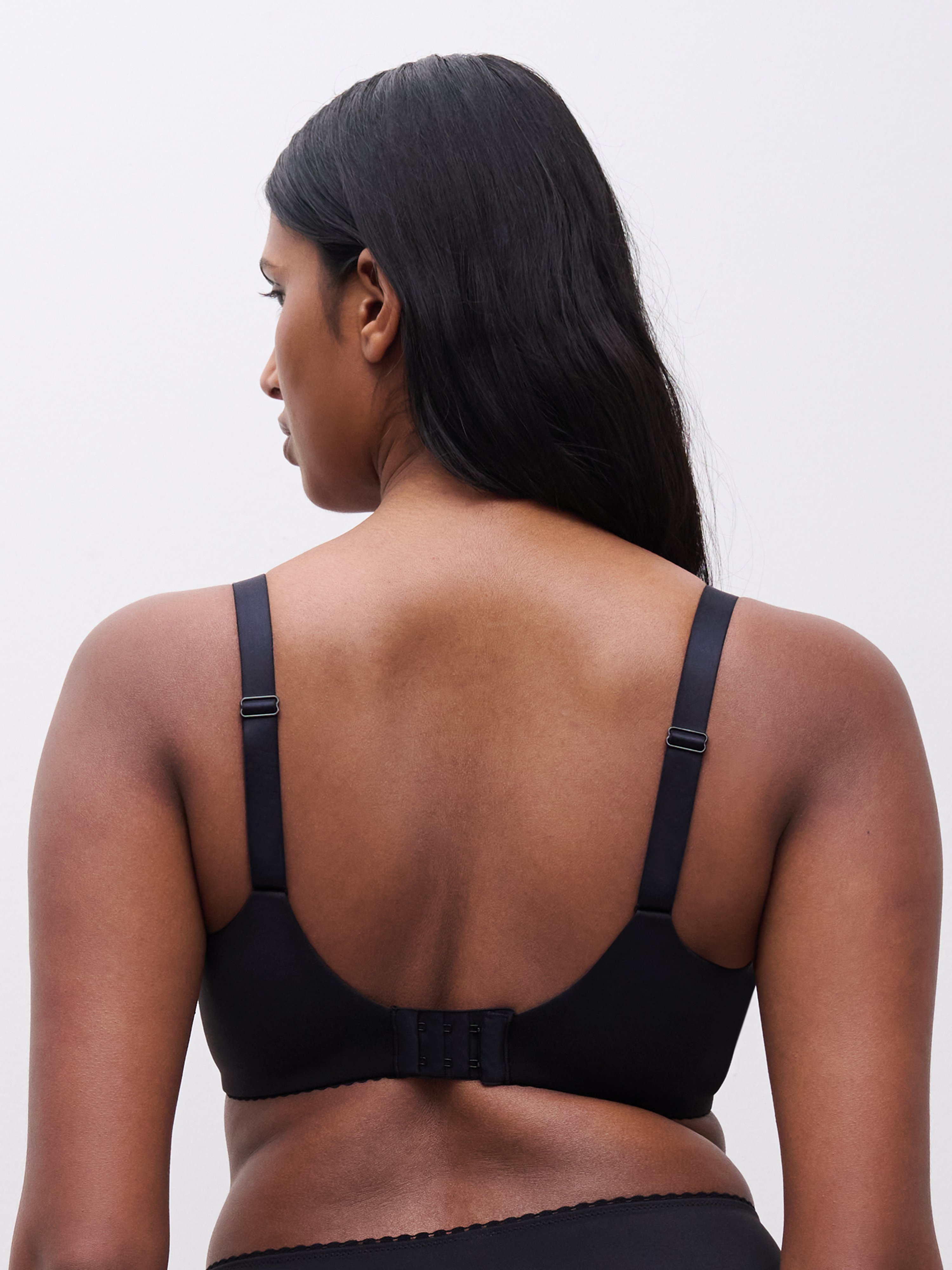 Full coverage bra