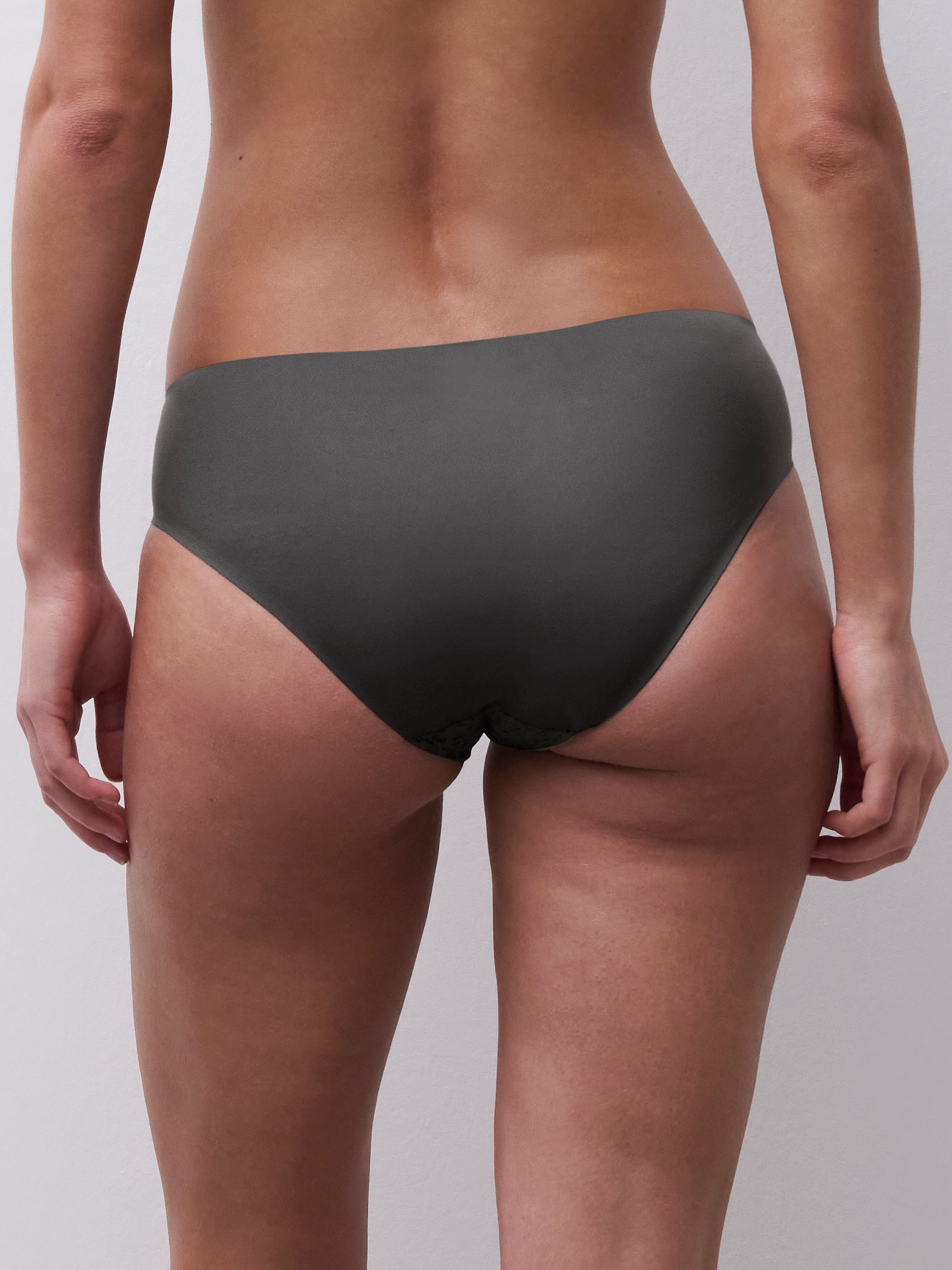 Brief