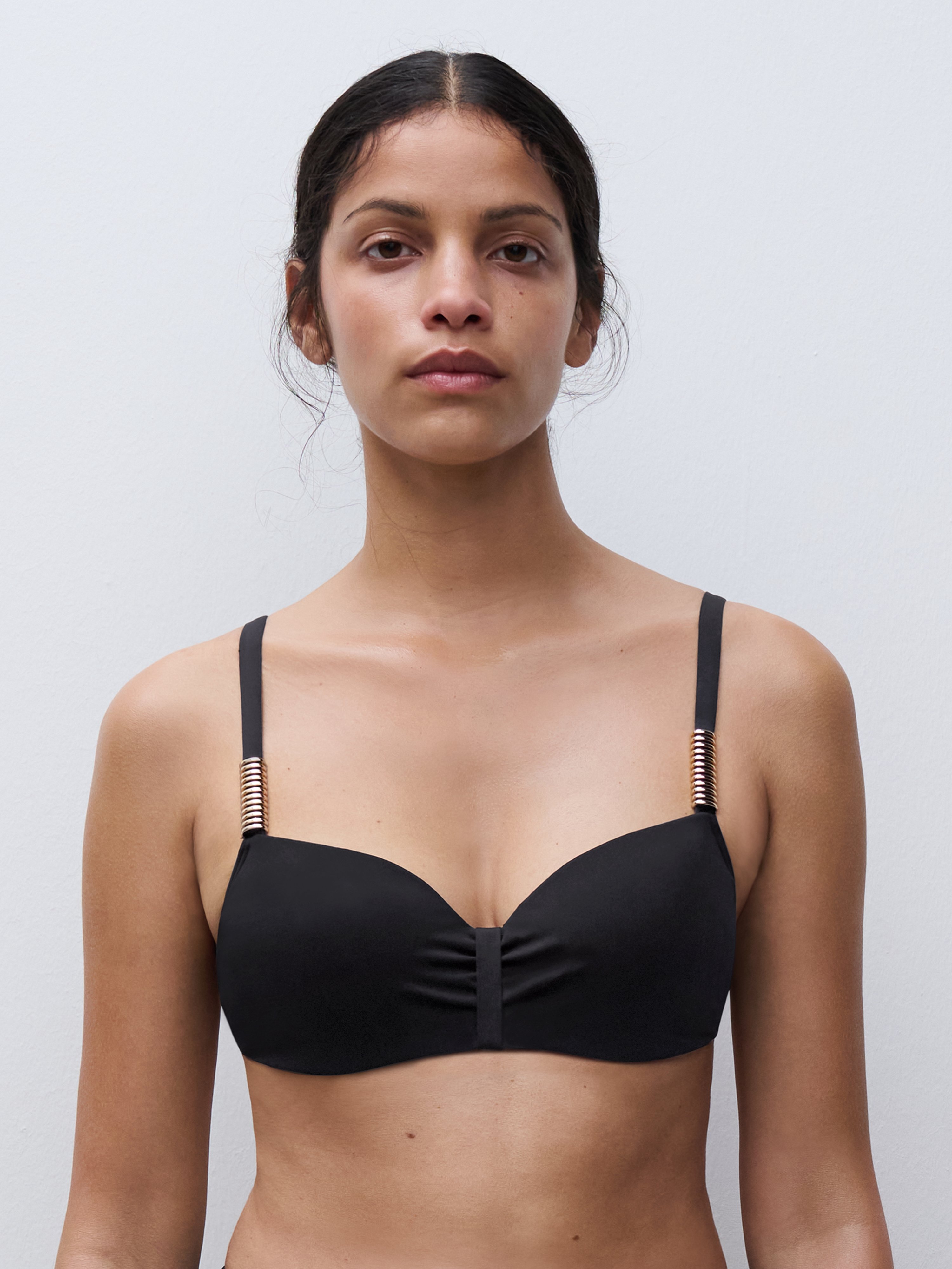 Haut de maillot de bain corbeille mémoire de forme bretelles multipositions