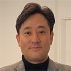 Jae Woo Lee