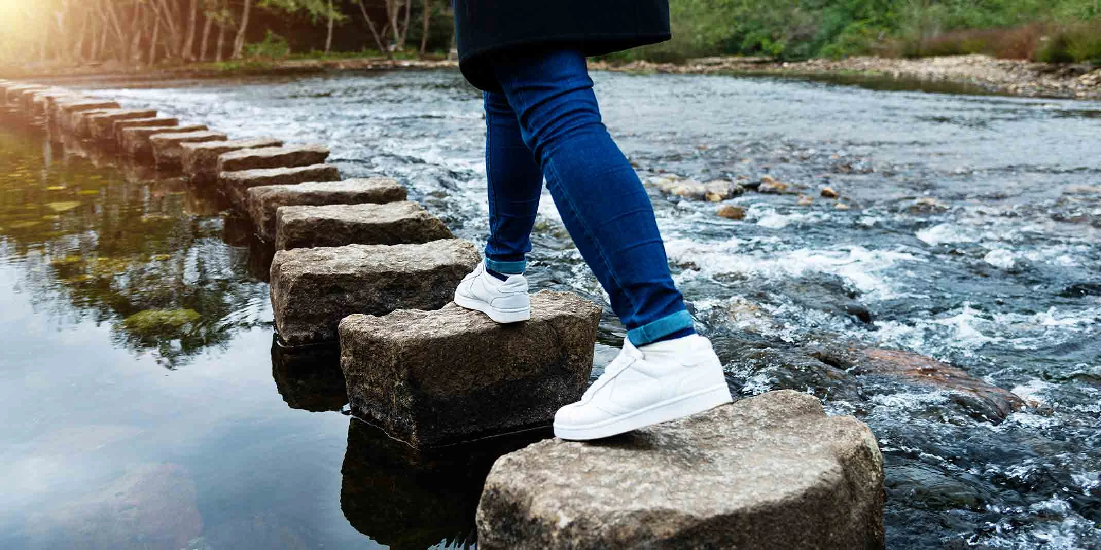 hero-image-AU-April-large