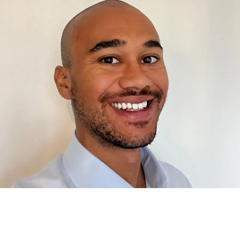 Elliott Parris Solutions Sales Manager, Elsevier