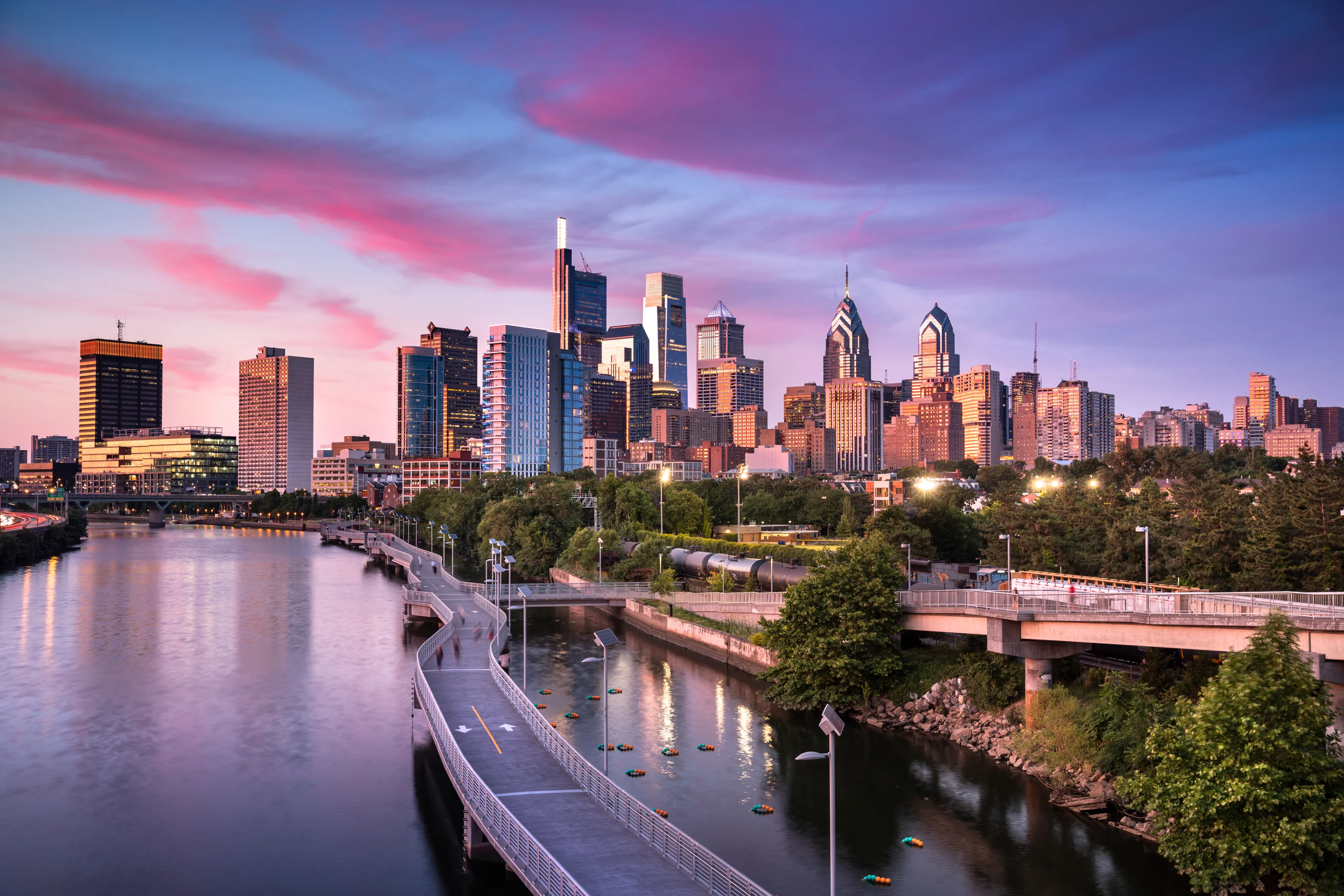 City skyline view of Philadelphia Pennsylvania