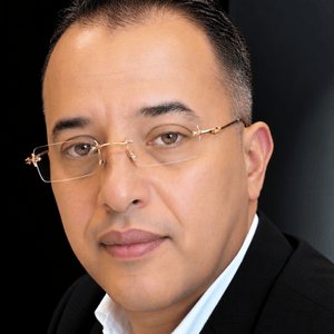 Headshot of Simon Elias Bibri