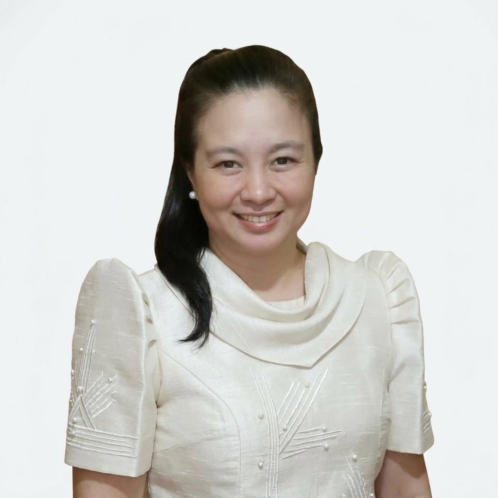 Headshot of Rosalyn Santos Diño