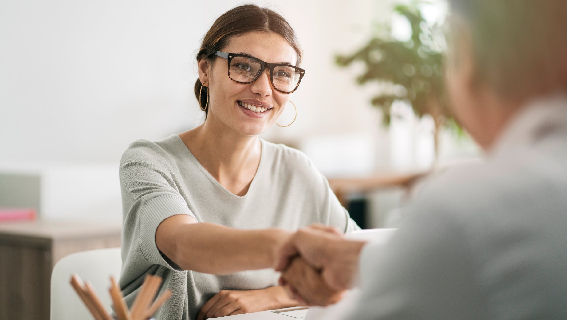 Illustrasjonsfoto pensjon er viktig. Kvinnlig ansatt.