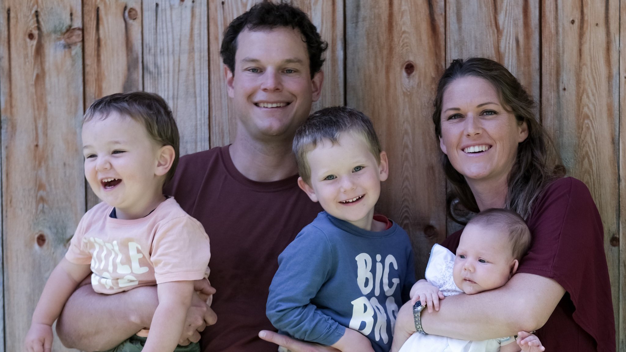 Familie Widmann mit ihren Kindern