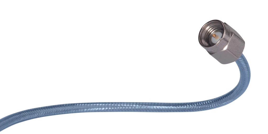 Flexible, solderless bend-to-the-end microwave cable assemblies