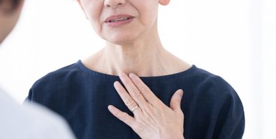 Scarless Thyroidectomy Techniques Explained-How Surgeons Reach the Thyroid Without a Neck Scar Scarless Thyroidectomy Techniques Explained-How Surgeons Reach the Thyroid Without a Neck Scar