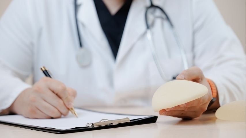 Questions to Ask Before Choosing Oncoplastic Breast Reconstruction