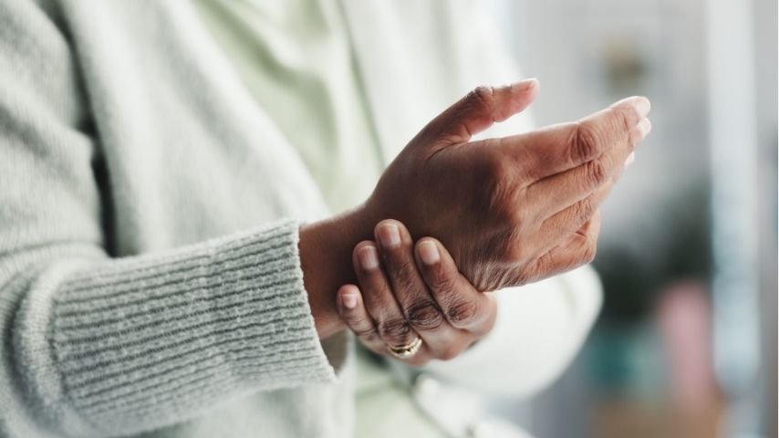 10 Powerful Home Remedies for Arthritis to Relieve Joint Pain Naturally