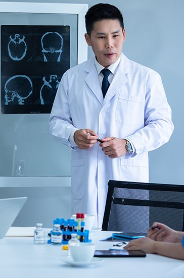 Experienced cancer specialists