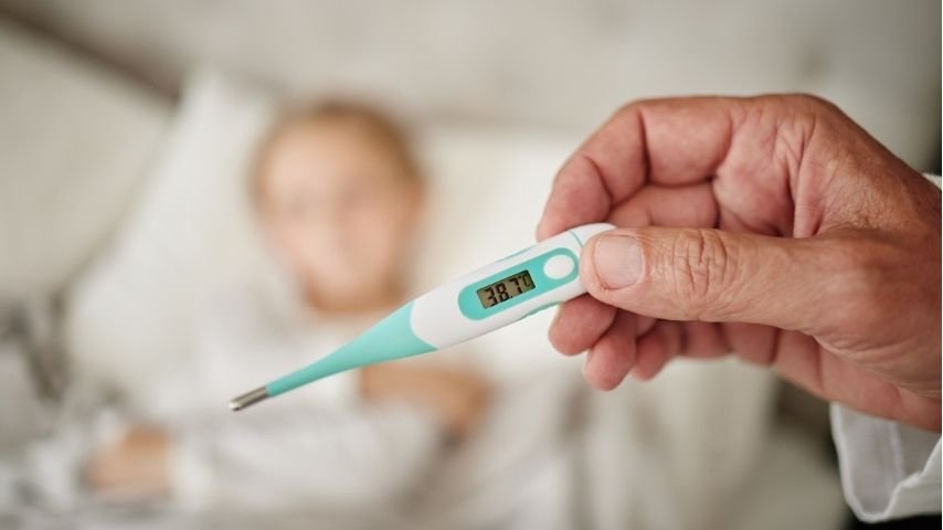 Fever Only at Night- Causes, Symptoms, and How to Manage Evening Temperature Rise Fever Only at Night- Causes, Symptoms, and How to Manage Evening Temperature Rise