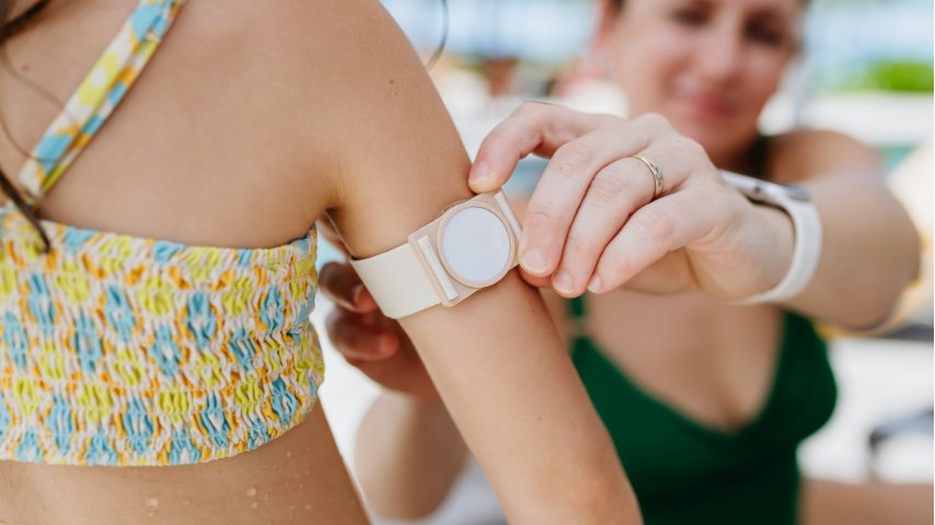 Continuous Glucose Monitoring (CGM)- How Diabetes Technology Is Changing Life for Children Continuous Glucose Monitoring (CGM)- How Diabetes Technology Is Changing Life for Children