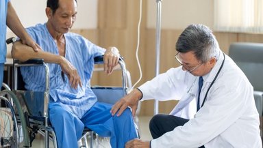 Should Sarcoma Surgery Be Done at a Specialized Cancer Center- What Patients Regret Later Should Sarcoma Surgery Be Done at a Specialized Cancer Center- What Patients Regret Later