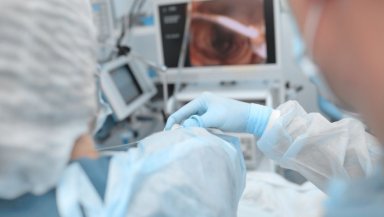 Early Lung Cancer Detection- How Navigation Bronchoscopy Helps Diagnose Small Lung Nodules Early Lung Cancer Detection- How Navigation Bronchoscopy Helps Diagnose Small Lung Nodules