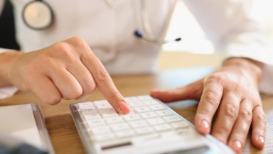 How Much Does a Hand Transplant Cost in India and Worldwide How Much Does a Hand Transplant Cost in India and Worldwide