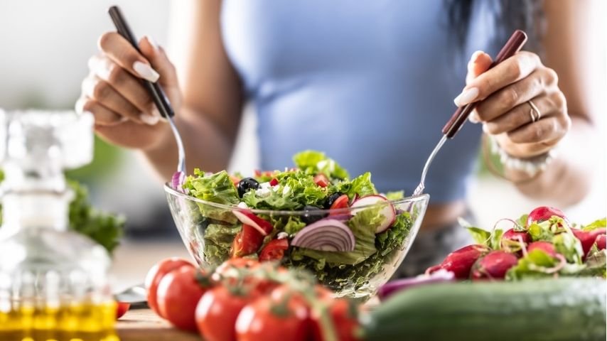 Diet Tips to Manage Bowel Changes After Robotic Colectomy