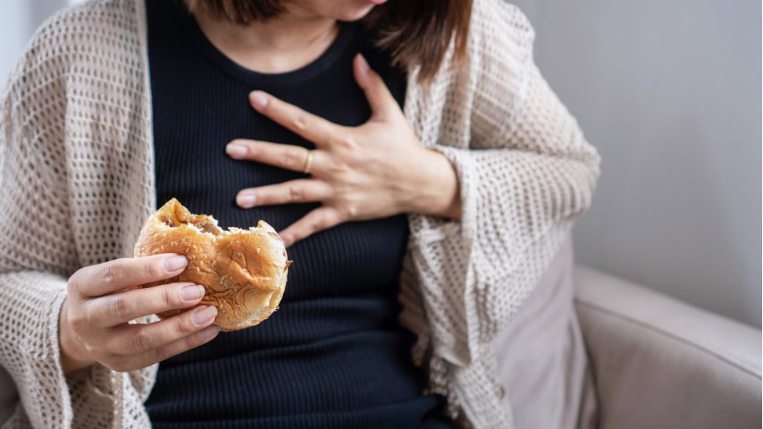 Chest Pain Due to Gas: Causes, Symptoms, Relief, and Best Treatment Options