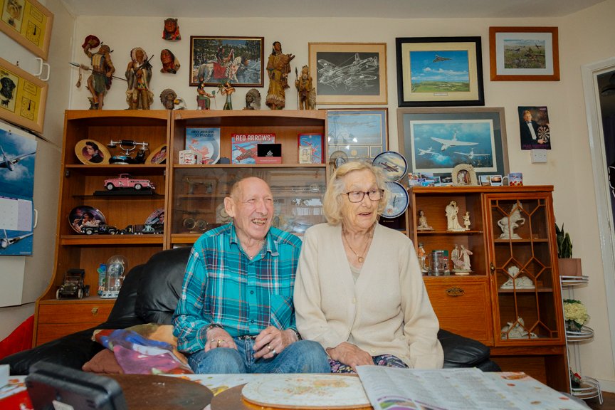 Couple in Doncaster being visited by the People Focussed Group Doncaster Community Warden scheme, which gives members of the community a sense of purpose, and has turned lives around through the power of ‘people helping people’. Image by Matt MacPake