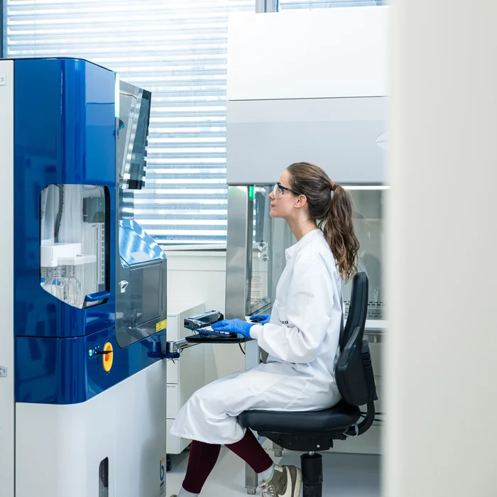 Biologics_Dev Labs_05