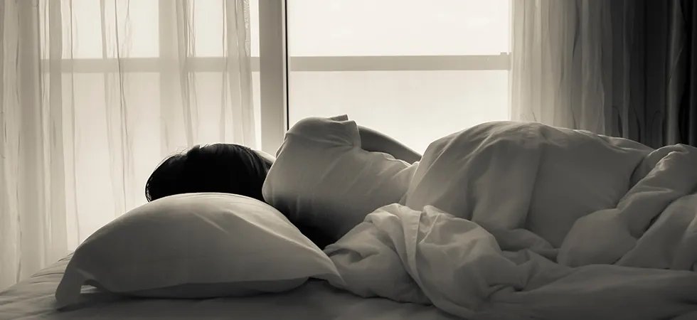 10 Symptoms of Possible Estrogen Imbalance