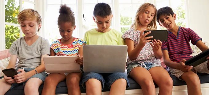 How Screens Are Altering the Landscape of the Brain