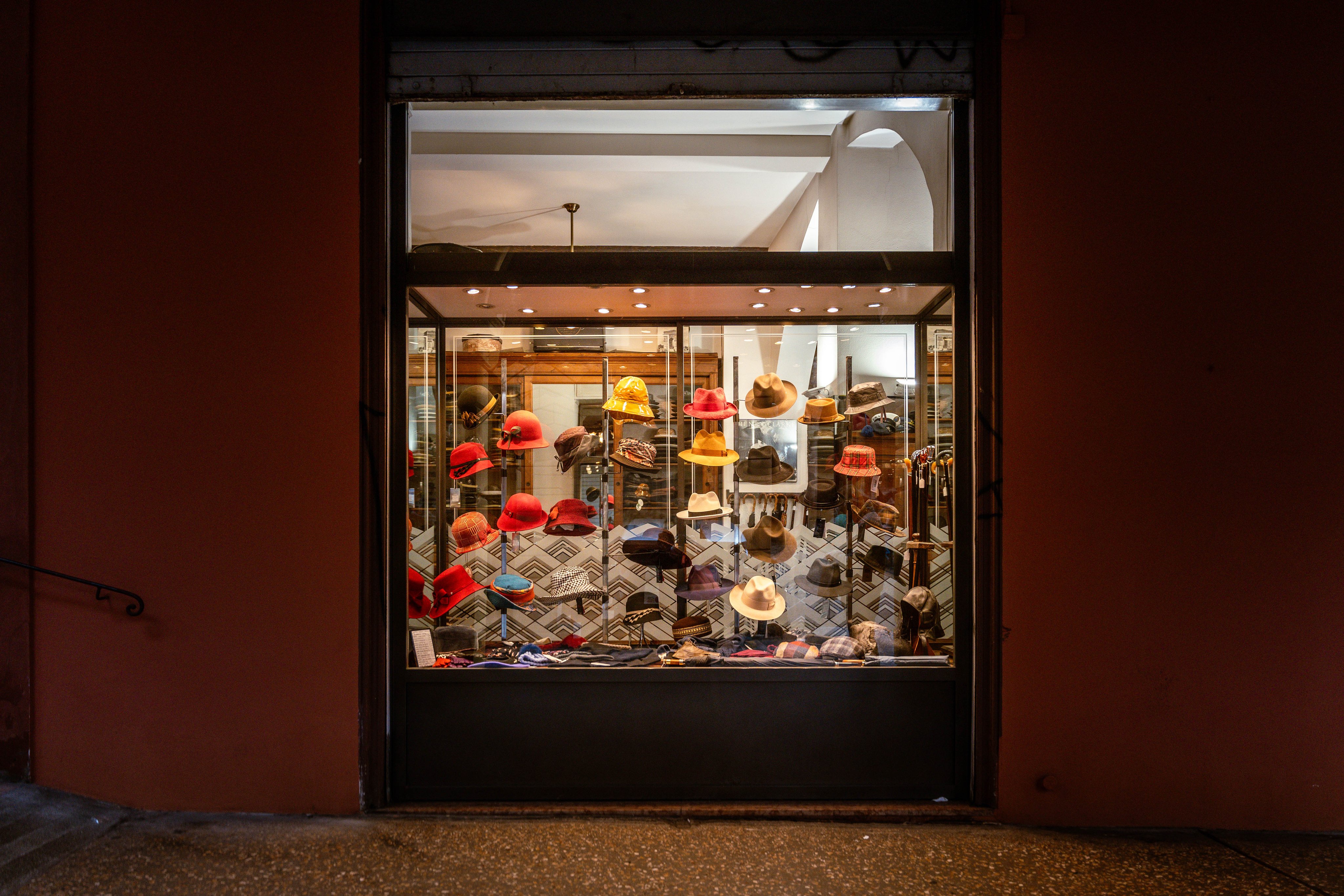 Different hats in a shop window