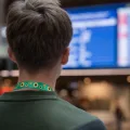 Comment les CFF aident-ils les personnes avec un handicap invisible?