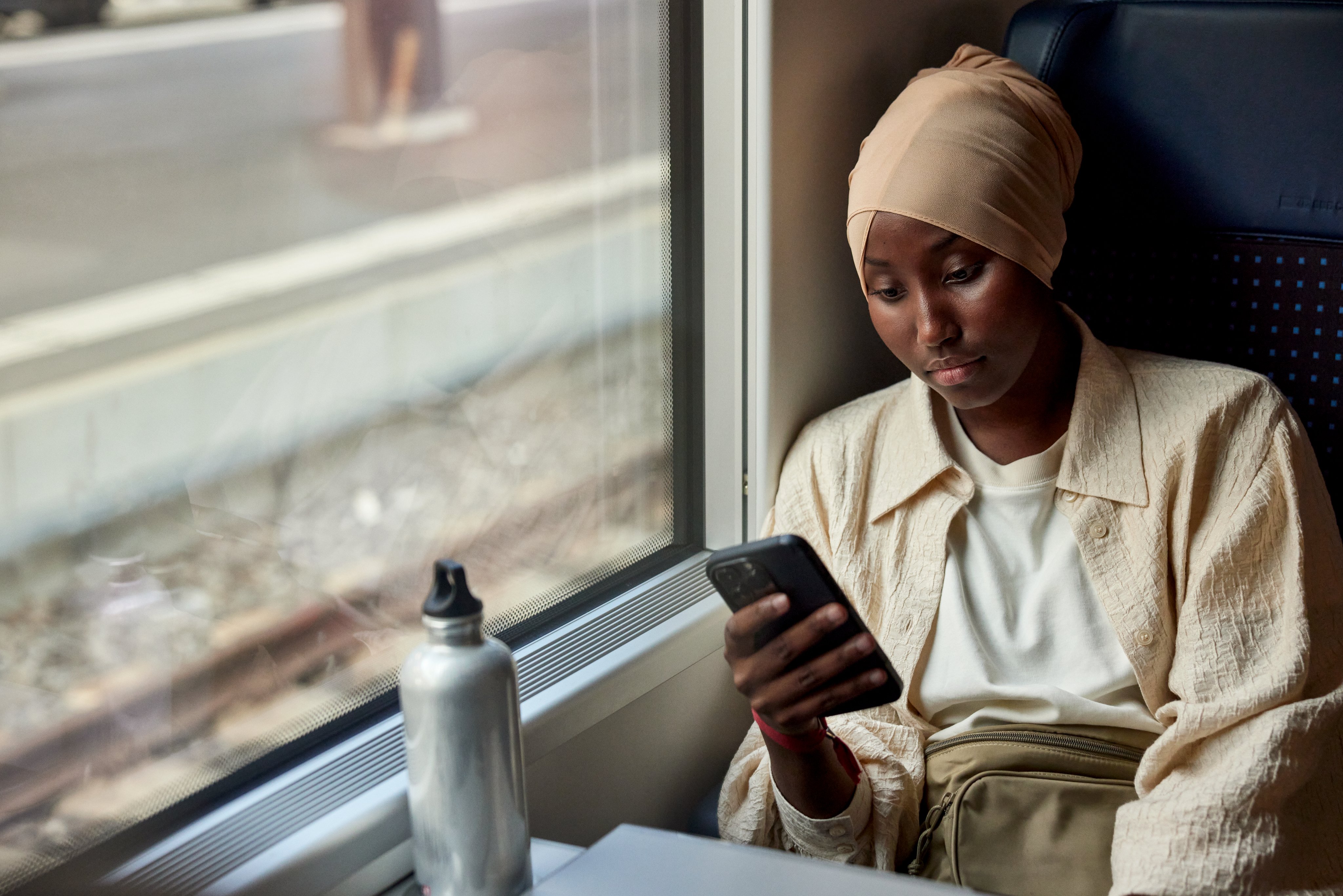 11 tips for commuting by train