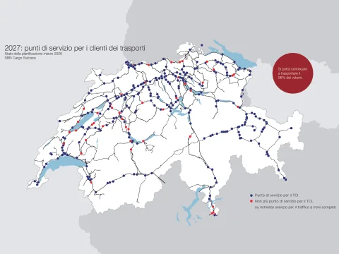 Cartina della Svizzera con i punti di servizio per i clienti dei trasporti e i punti di servizio nel TCI che verranno soppressi.