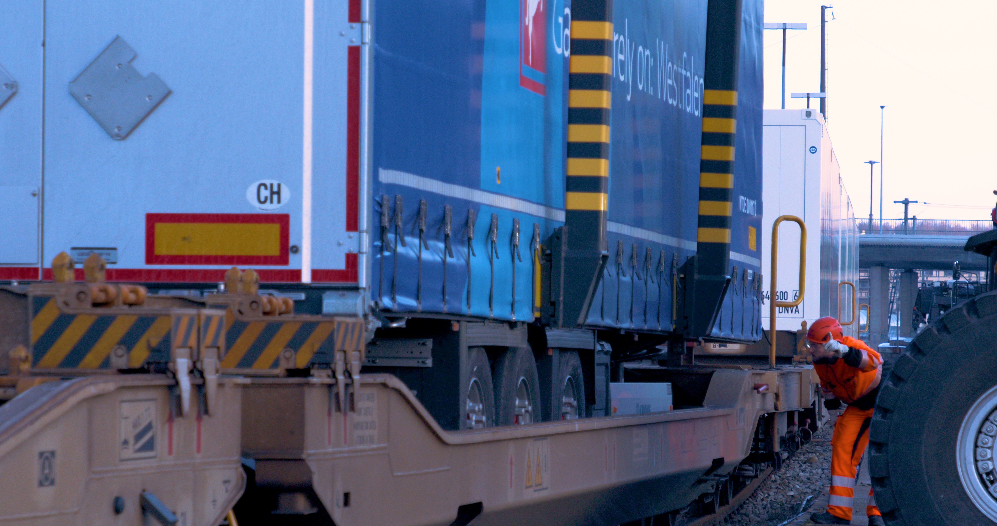 Une nouvelle navette en trafic combiné renforce l’offre nord-sud