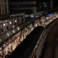 Mit dem Extrazug sicher und bequem an die Street Parade