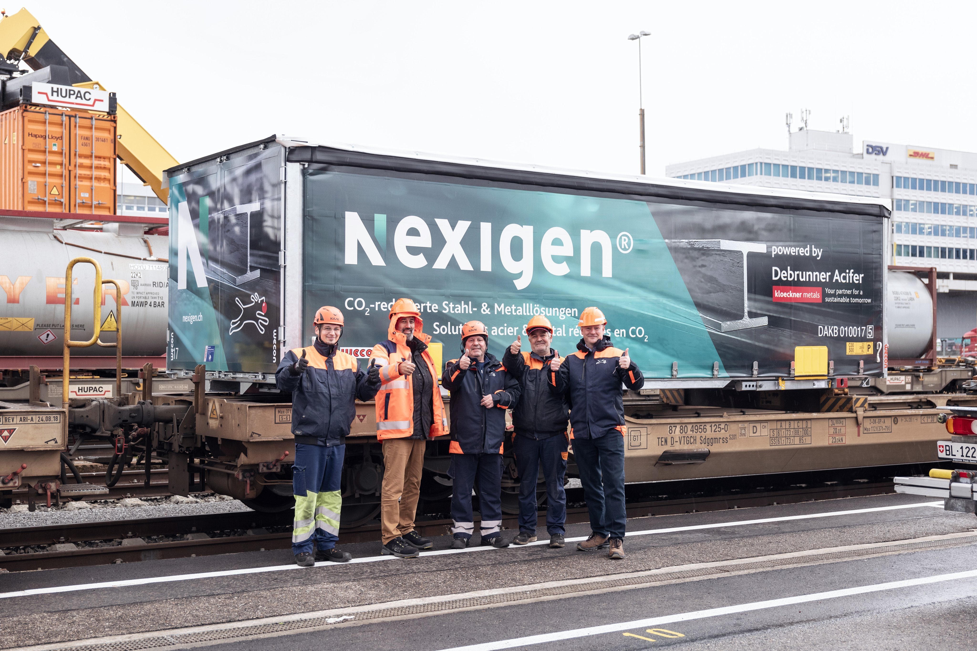 Grazie alla ferrovia, circa 1000 km in meno al giorno per i camion di Debrunner