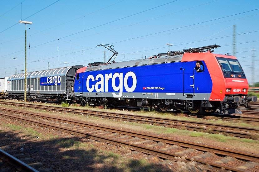 Anteprima dell’articolo: FFS Cargo Svizzera vende 31 locomotive Re 482