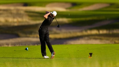 Golf hero