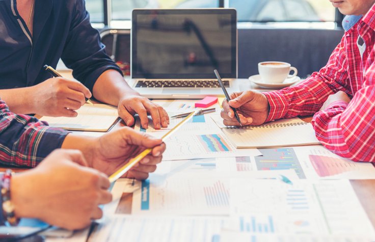 Situational photo of a workshop meeting