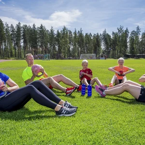 Koko perheen kahvakuulatreeni