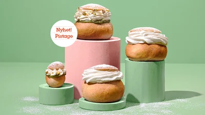 Bild med kaffe och bulle