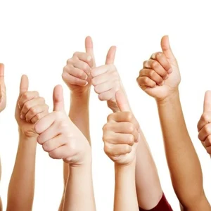 Yl__koululeiritys_peukut